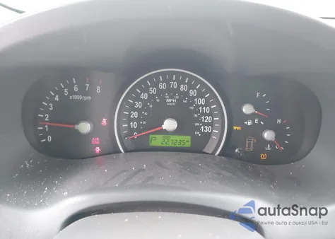 2008 Kia Sedona Lx z USA, uszkodzony, nr VIN KNDMB233786195097